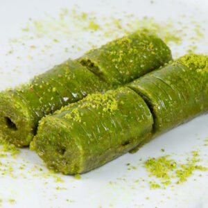 رولات البقلاوة الغنية بالفستق 1 كجم